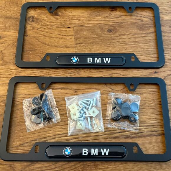 BMW License Plate Frames in Black Set of 2 NWT - Picture 2 of 5